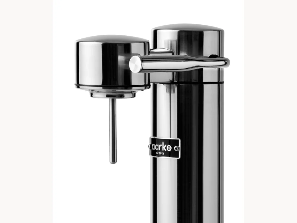 Aarke Carbonator 3 close-up of carbonation lever and bottle area