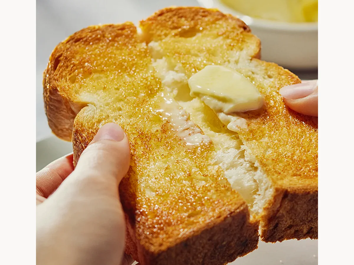 Toast with butter made in BALMUDA The Toaster Pro