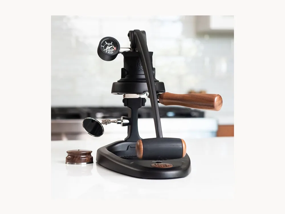 Flair 58 Plus 2 top view with accessories