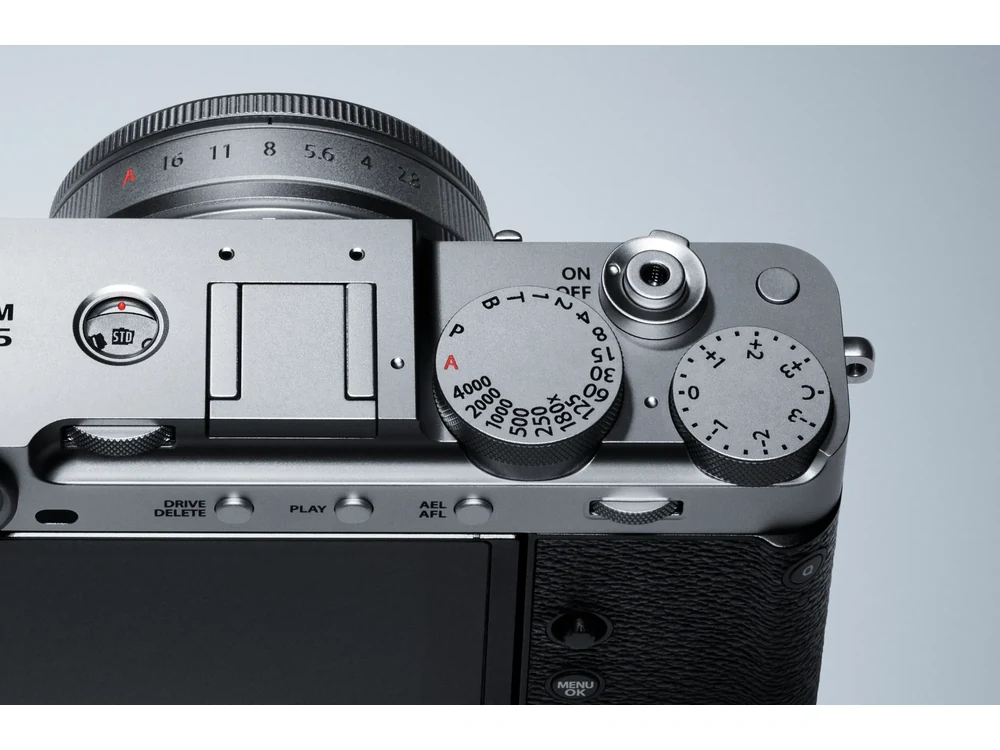 Fujifilm X-E5 top plate and physical controls
