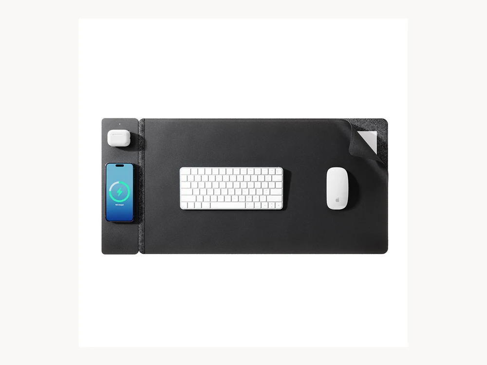 JOURNEY ALTI black desk mat with keyboard mouse and phone