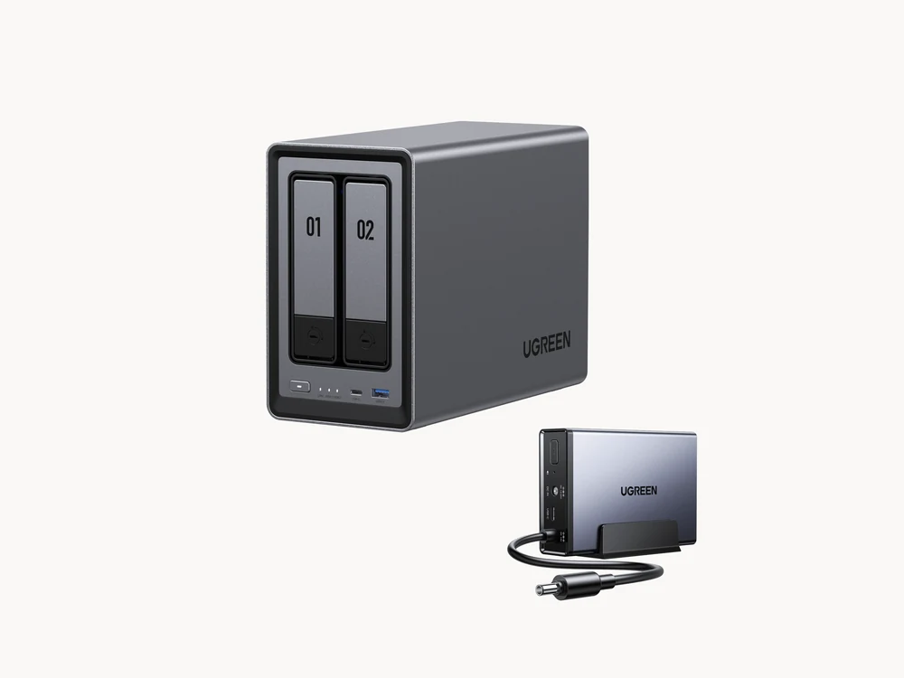 UGREEN NASync DXP2800 with accessory package contents